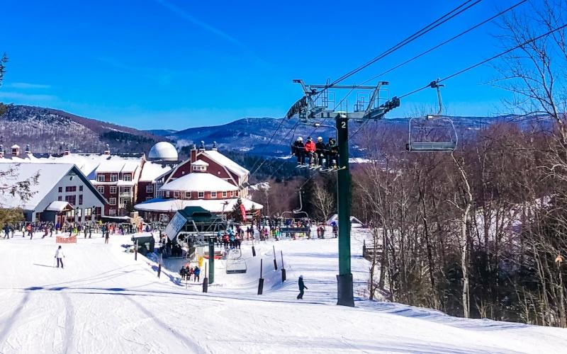 This shows skiing at Sugarbush Resort in Warren, Vermont.